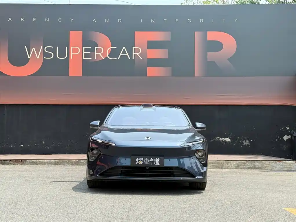 NIO ET7 2022