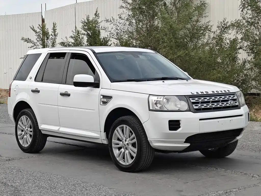 Land Rover Freelander 2 2012 — фото 3