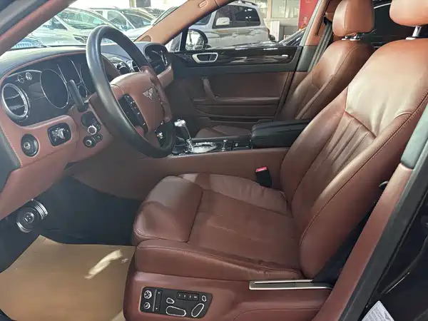 Bentley Flying Spur 2010