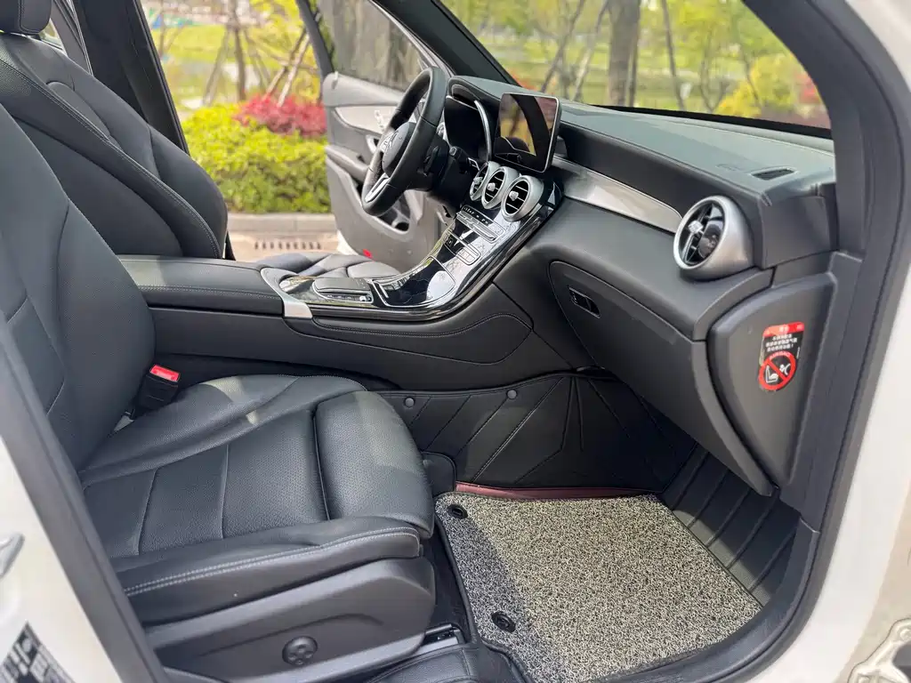 Mercedes-Benz GLC 2019