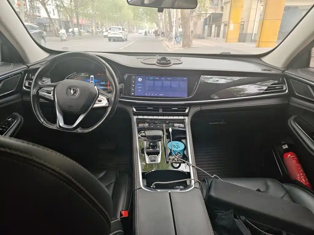 Changan CS85 COUPE 2019 — фото 13