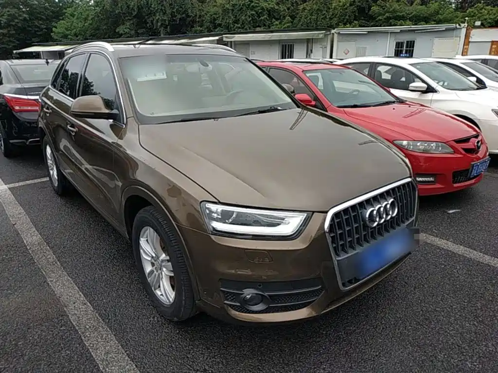 Audi Q3 2015