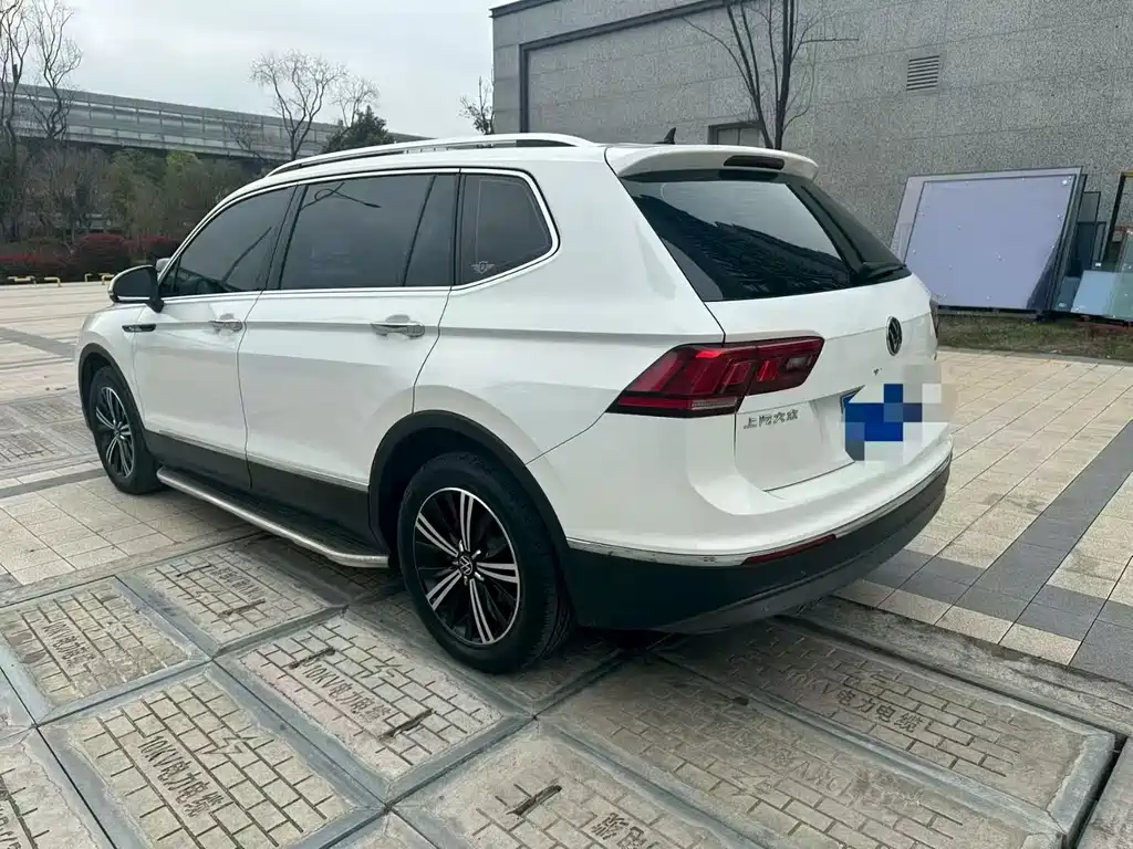 Volkswagen Tiguan L 2020 — фото 5
