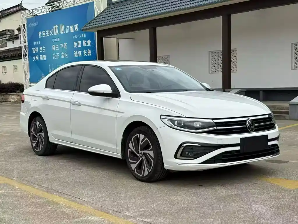 Volkswagen Bora 2024