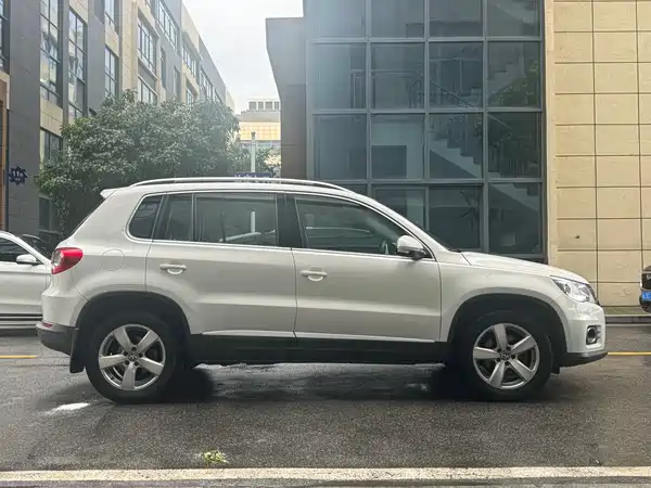 Volkswagen Tiguan 2012