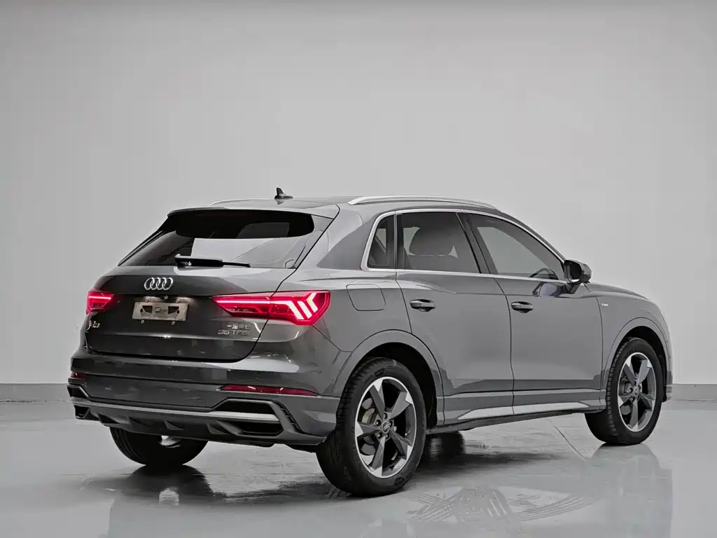 Audi Q3 2023