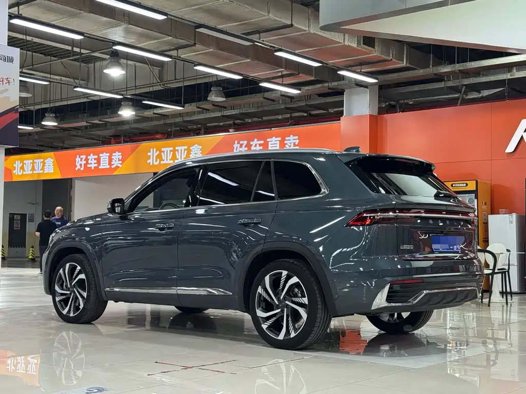 Geely Xingyue L 2021 — фото 5