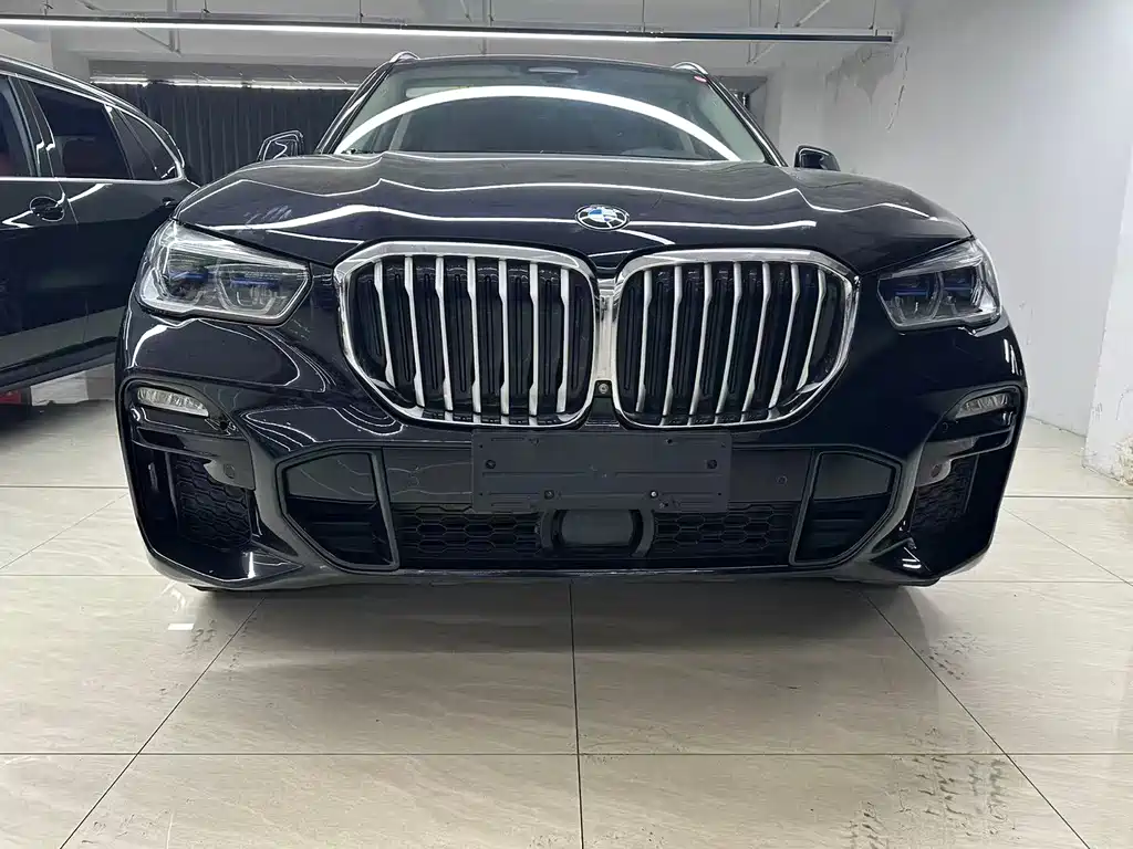 BMW X5 2019