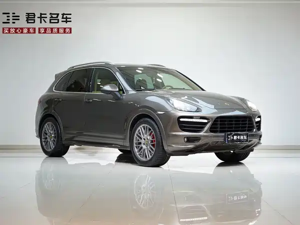 Porsche Cayenne 2012