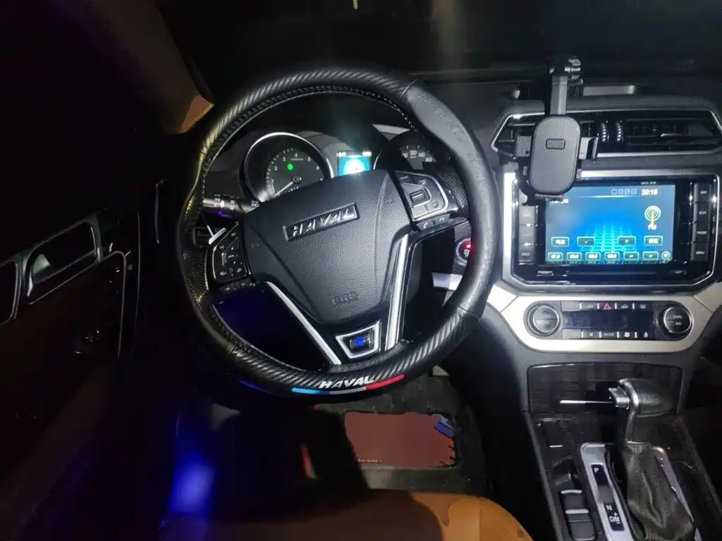 Haval H6 Coupe 2016 — фото 11