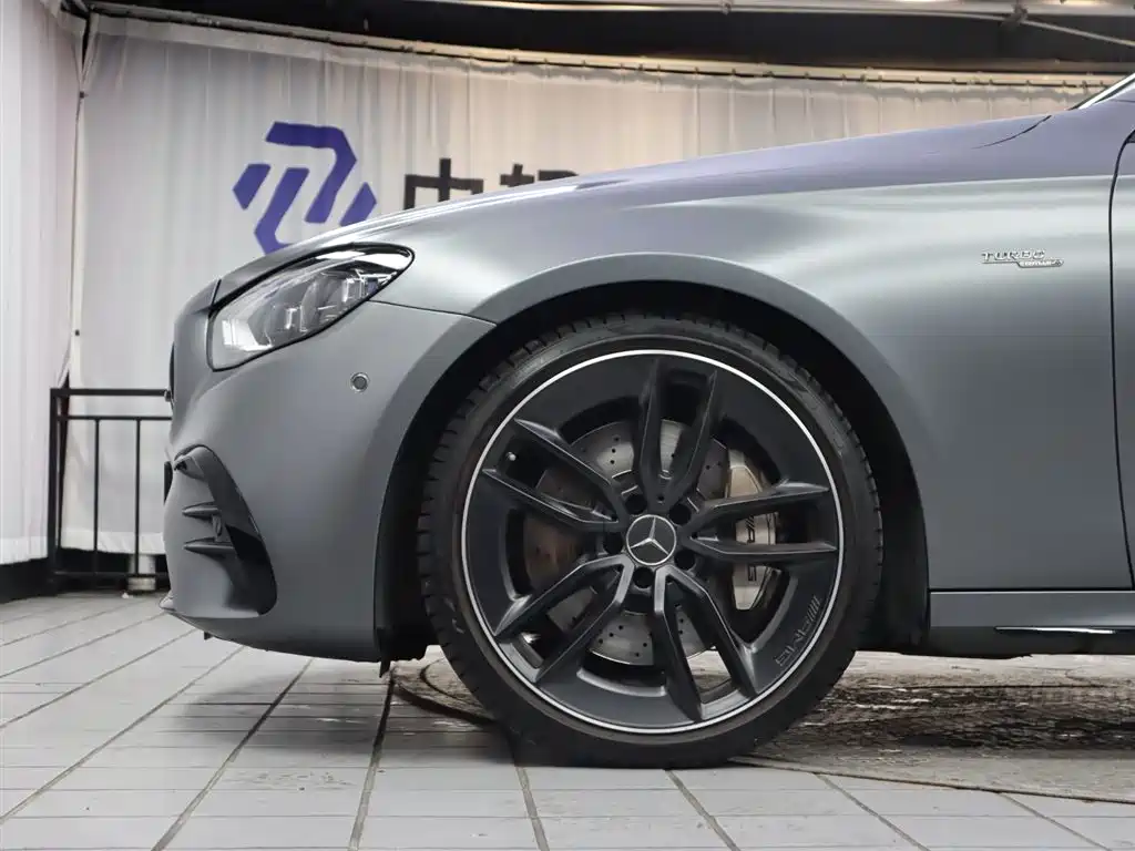 Mercedes-Benz E-Class AMG 2023 — фото 35