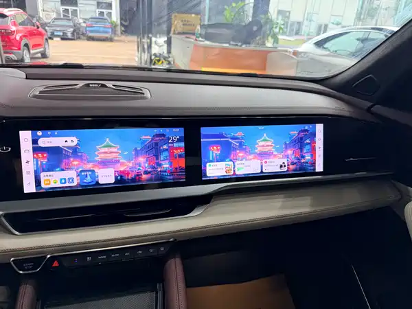 Geely Xingyue L 2025
