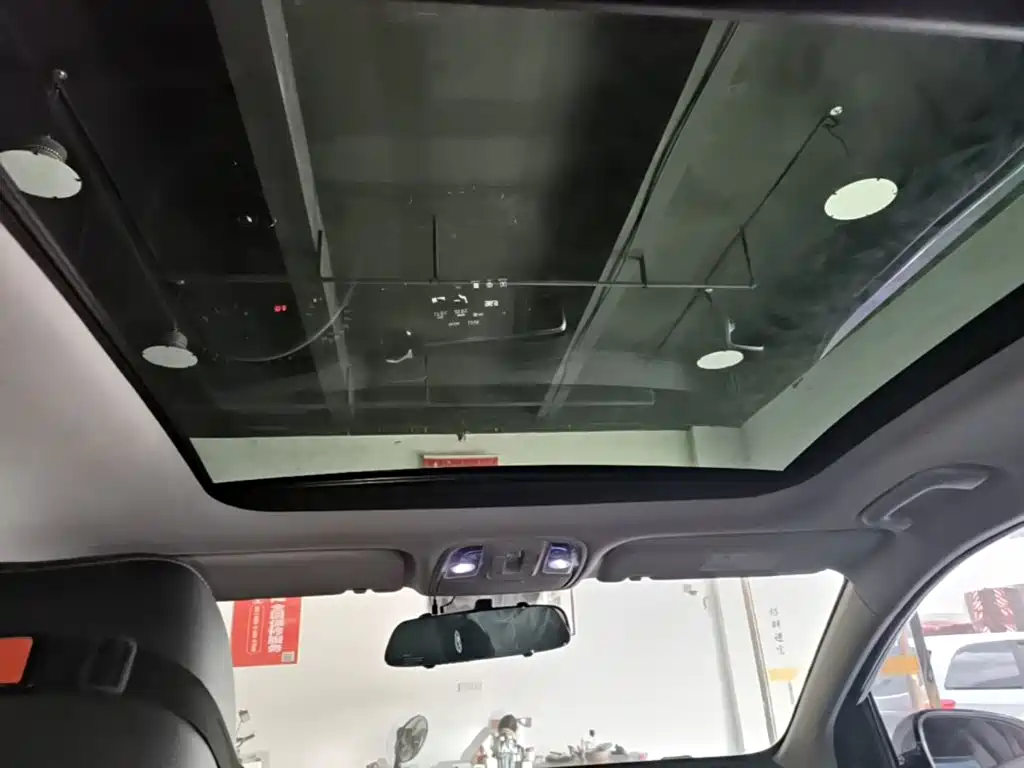 Kia KX5 2016 — фото 18