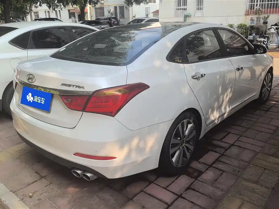 Hyundai Mistra 2014 — фото 3