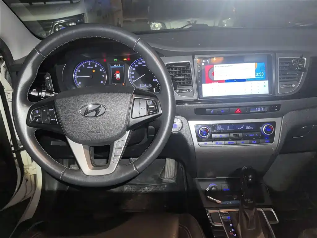 Hyundai Mistra 2015 — фото 13