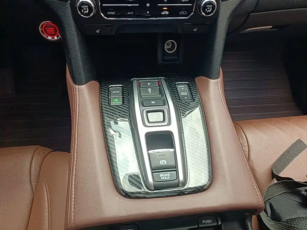 Honda UR-V 2018 — фото 14