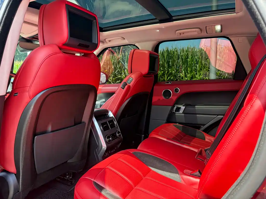 Land Rover Range Rover Sport 2019 — фото 10