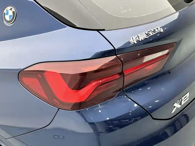 BMW X2 2022 — фото 10