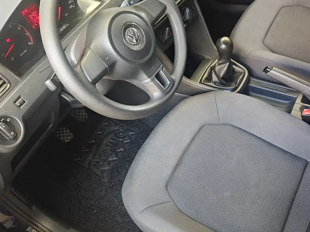 Volkswagen Santana 2013