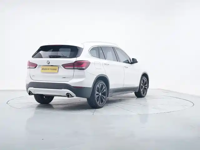 BMW X1 2021 — фото 23