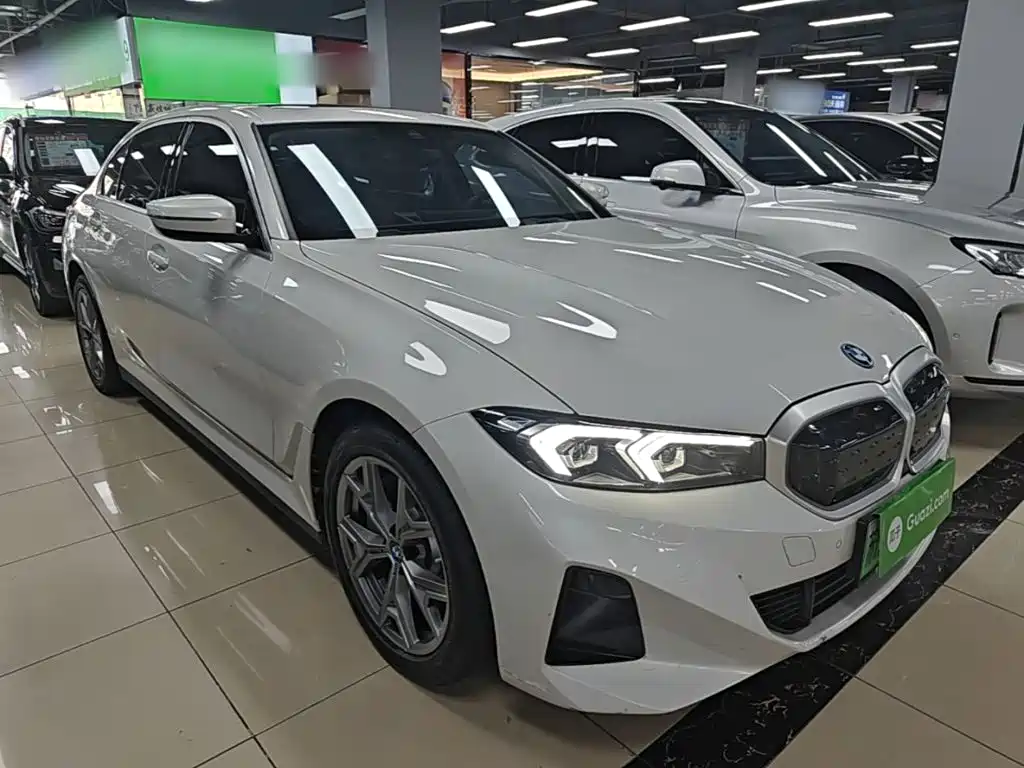 BMW i3 2024