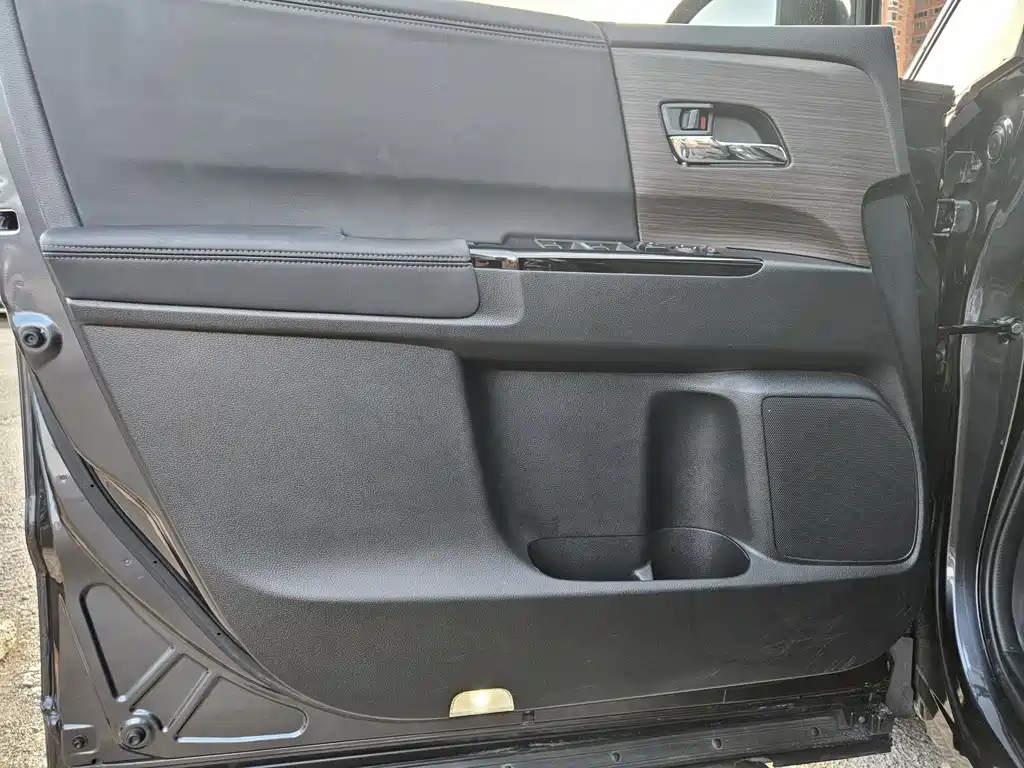 Honda Odyssey 2023 — фото 18