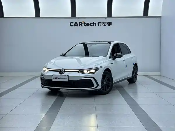 Volkswagen Golf 2023