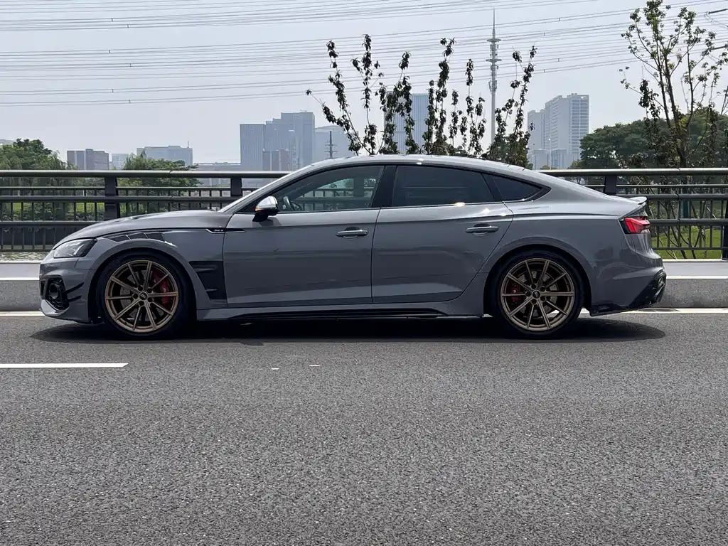 Audi RS 5 2021