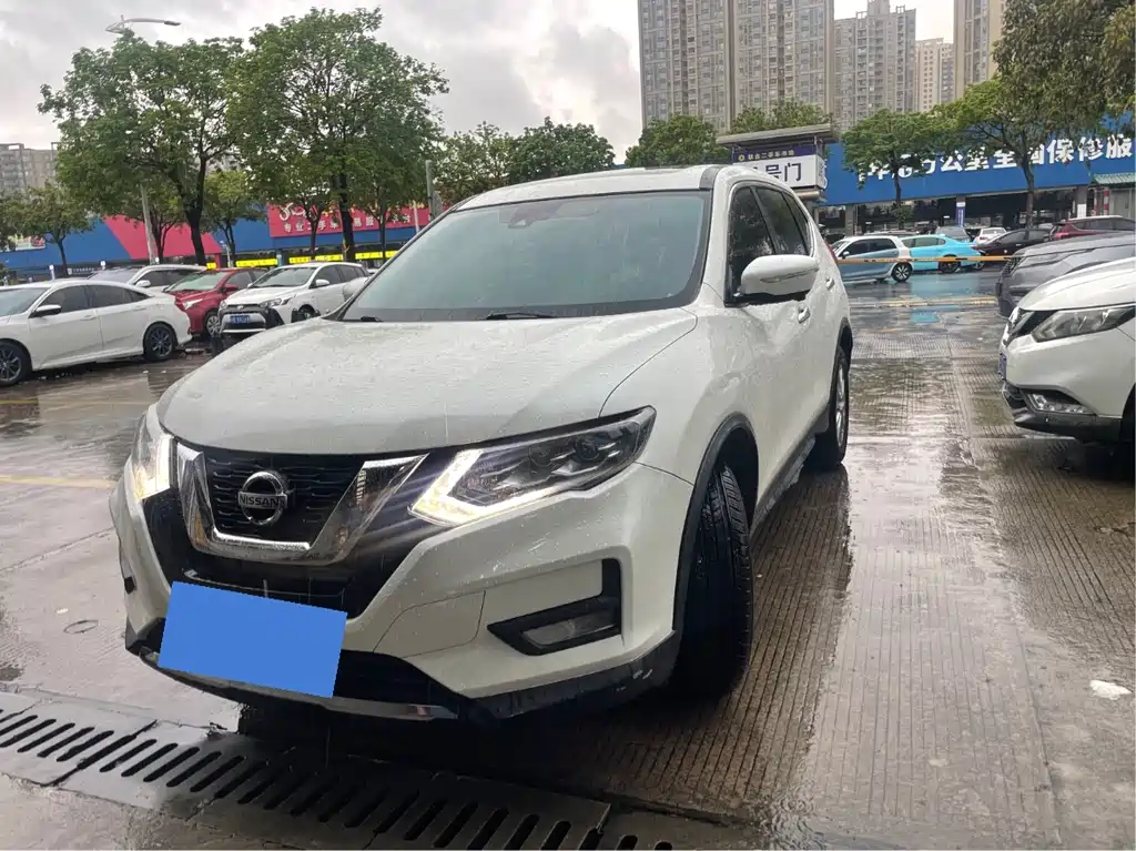 Nissan X-Trail 2020 — фото 1