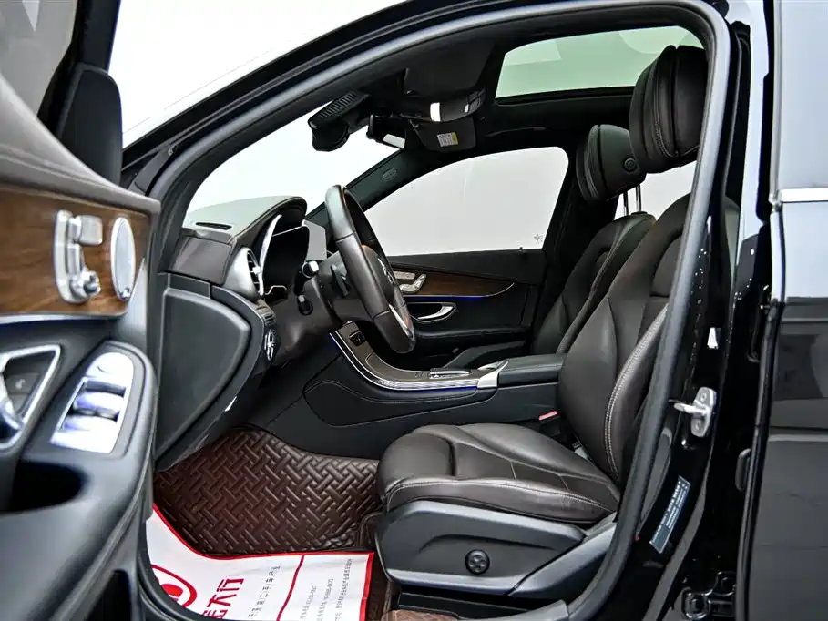 Mercedes-Benz GLC 2021 — фото 11