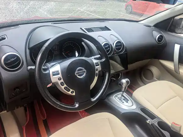 Nissan Qashqai 2013