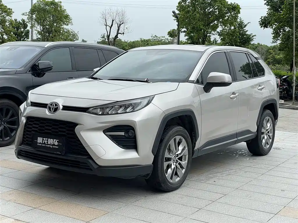 Toyota Wildlander 2023 — фото 1