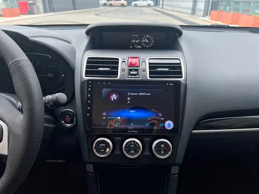 Subaru Forester 2018 — фото 16