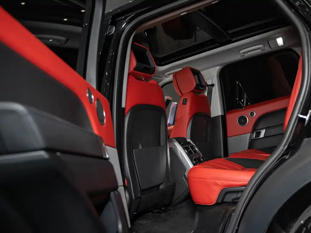 Land Rover Sport 2021 — фото 21