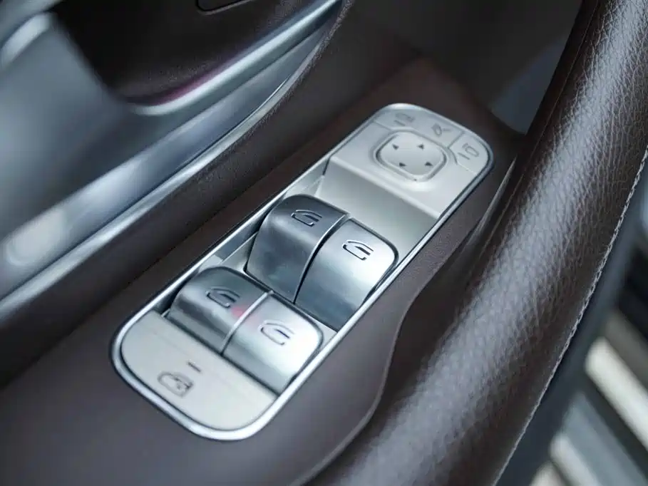 Mercedes-Benz GLE 2020 — фото 10