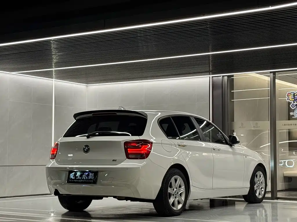BMW 1 Series 2014 — фото 19