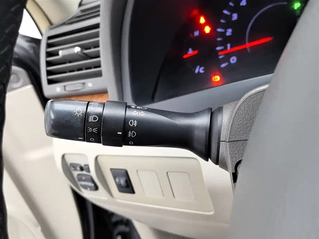 Toyota Camry 2013 — фото 21