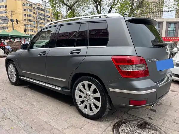 Mercedes-Benz GLK-Class 2012