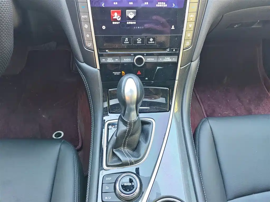 Infiniti Q50L 2016 — фото 14