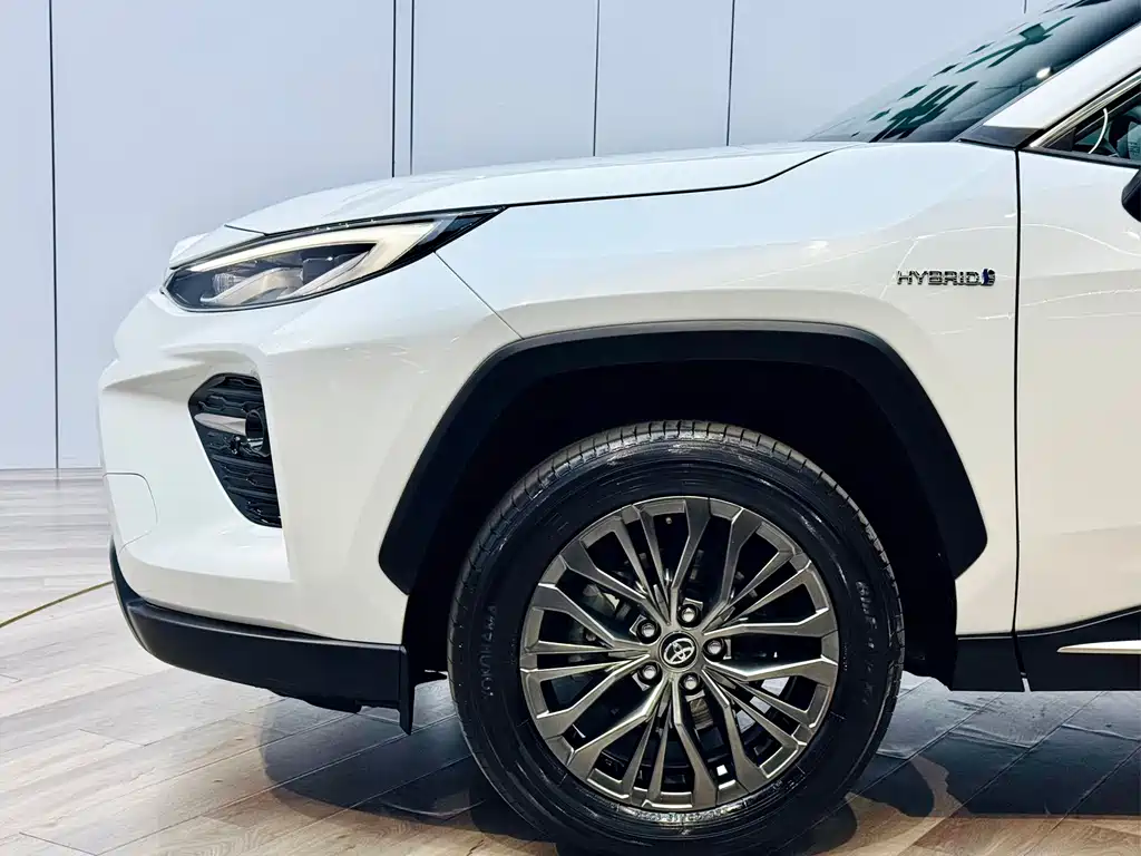 Toyota Wildlander 2023 — фото 28