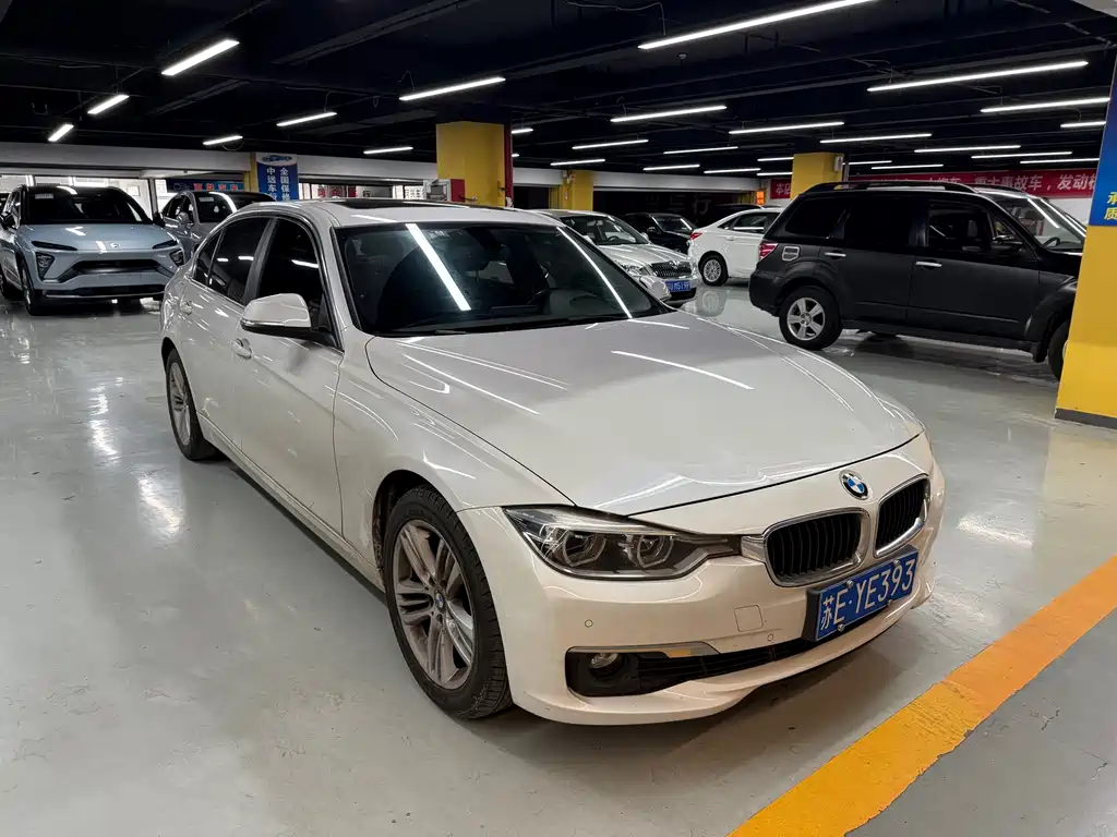BMW 3 Series 2017 — фото 1