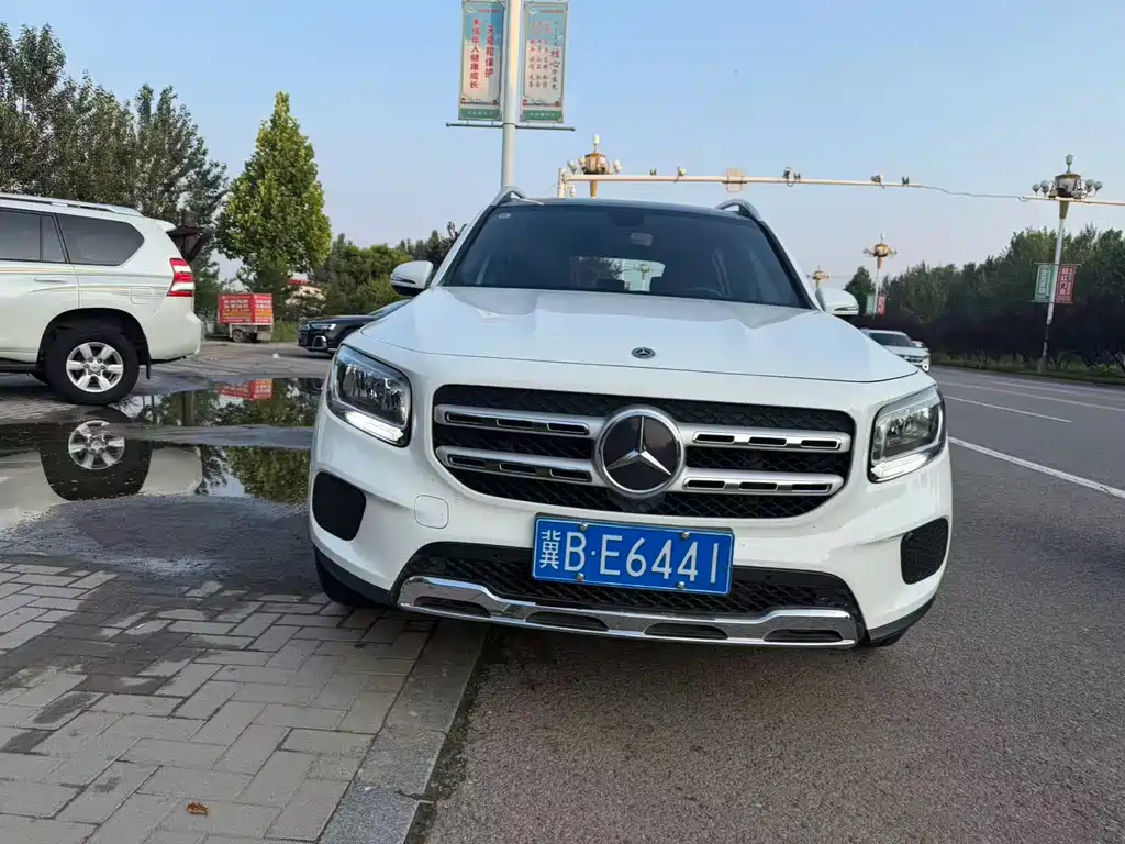 Mercedes-Benz GLB 2020 — фото 2