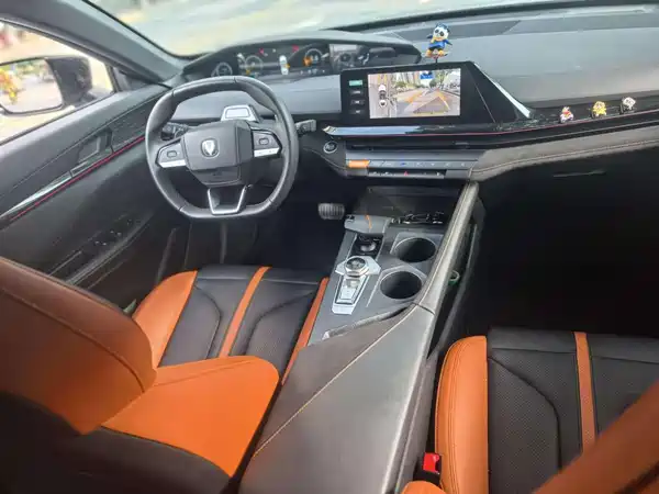 Changan UNI-V 2024