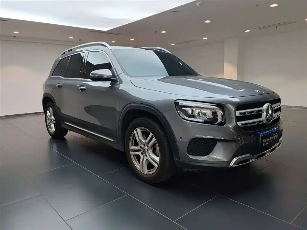 Mercedes-Benz GLB 2023 — фото 2