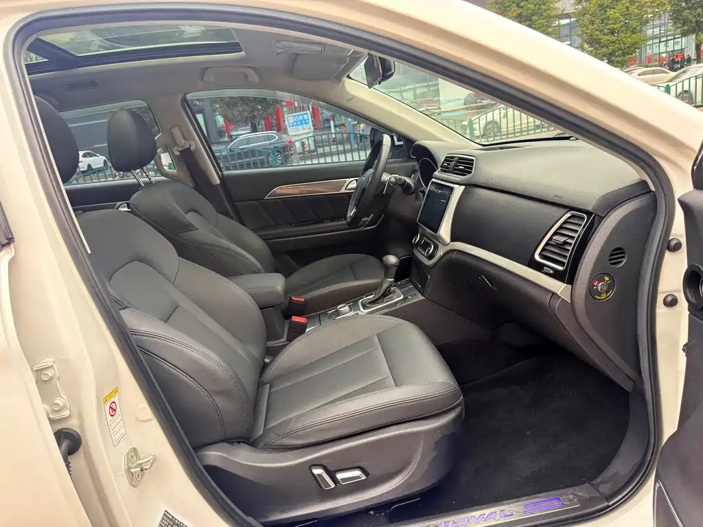 Haval H6 Coupe 2017 — фото 10