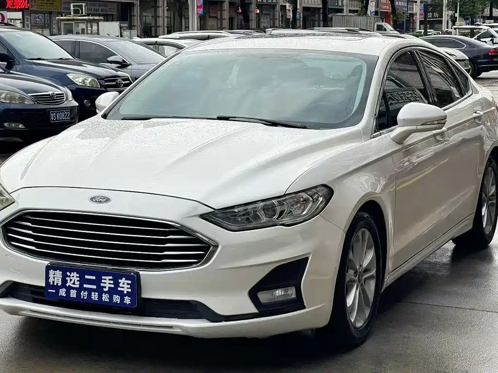 Ford Mondeo 2019 — фото 1