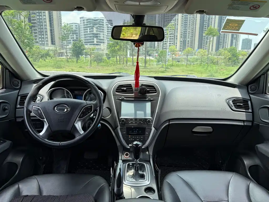 GAC Motor Trumpchi GS5 2014 — фото 13