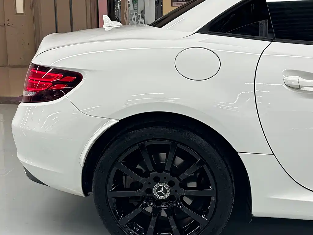 Mercedes-Benz SLC 2019 — фото 14
