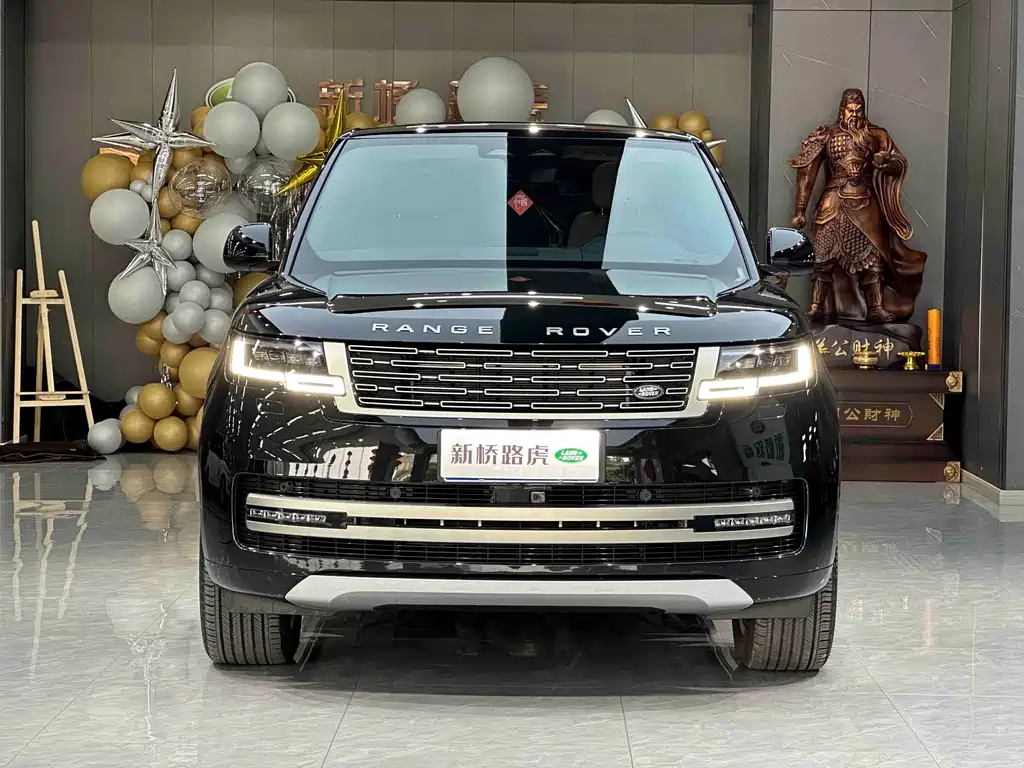 Land Rover Range Rover 2025 — фото 2