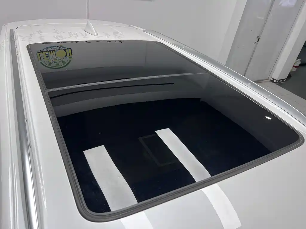Cadillac XT4 2022 — фото 25